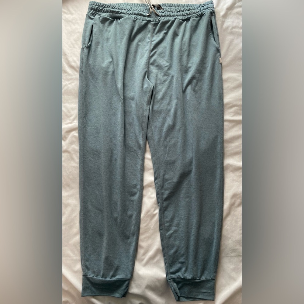 Vuori the Rise the Shine joggers XL